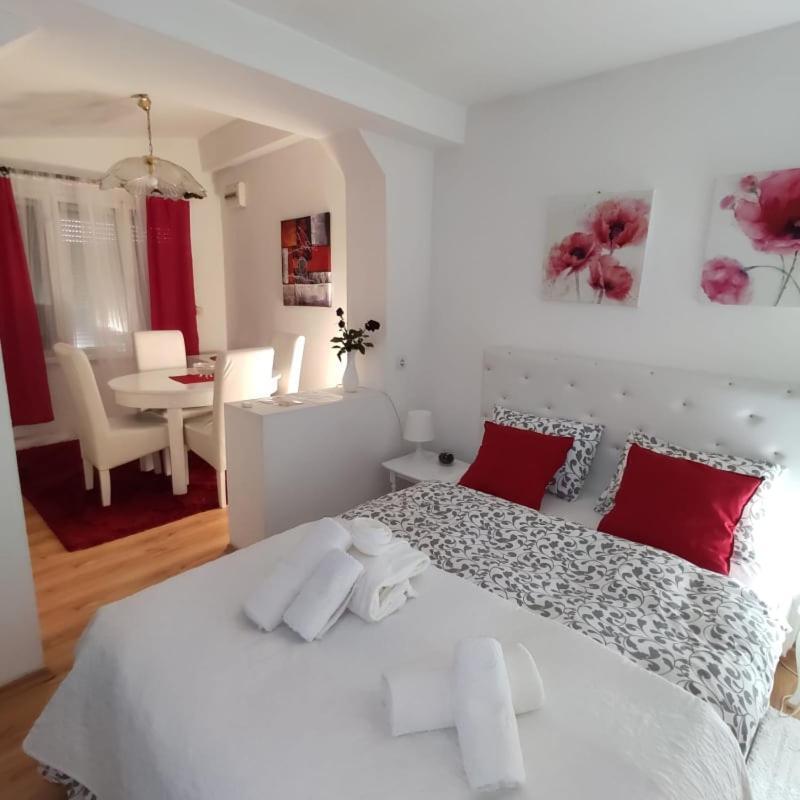 Apartment Gardos *